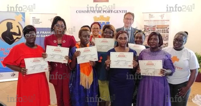 47 femmes reçoivent leur attestation du programme «  Permis de conduire numérique  » à Port-Gentil