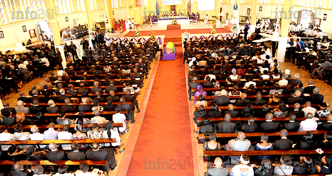 Les hommages du sénat Gabonais à Rose Francine Rogombé