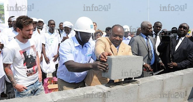 La pose de la première pierre du stade de Port-Gentil en images